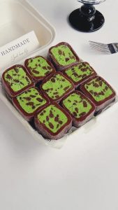 Chocolate Matcha Mochi Cheesecake Bites (2)