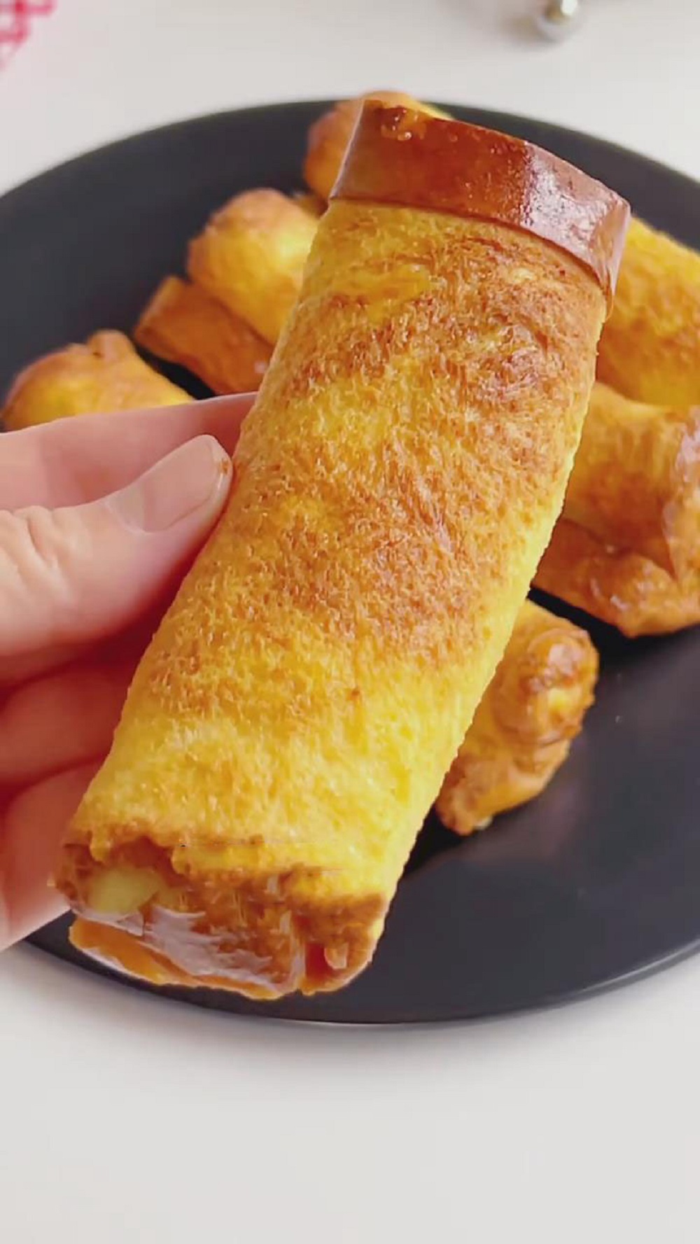Ham and Cheese Toast Roll Ups 3