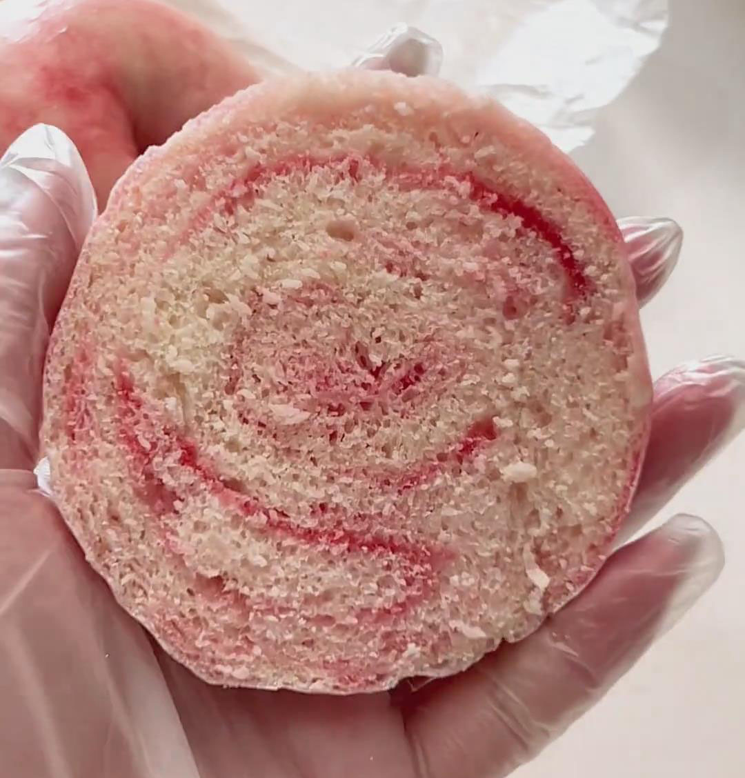 Once the bagels are fully cooled, slice them in half horizontally