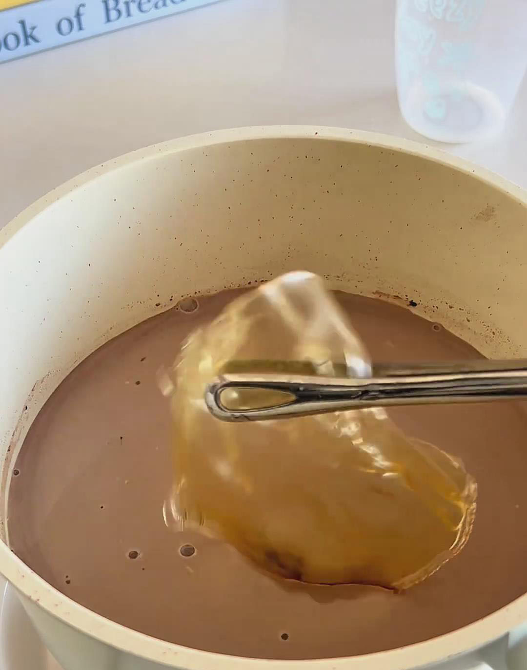 Add the softened gelatin sheets