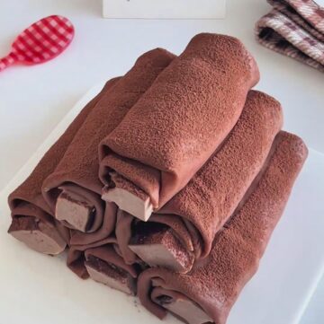 Chocolate Crepe Roll (1)