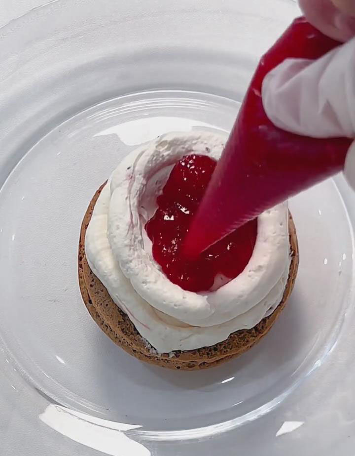 Fill the center with strawberry sauce