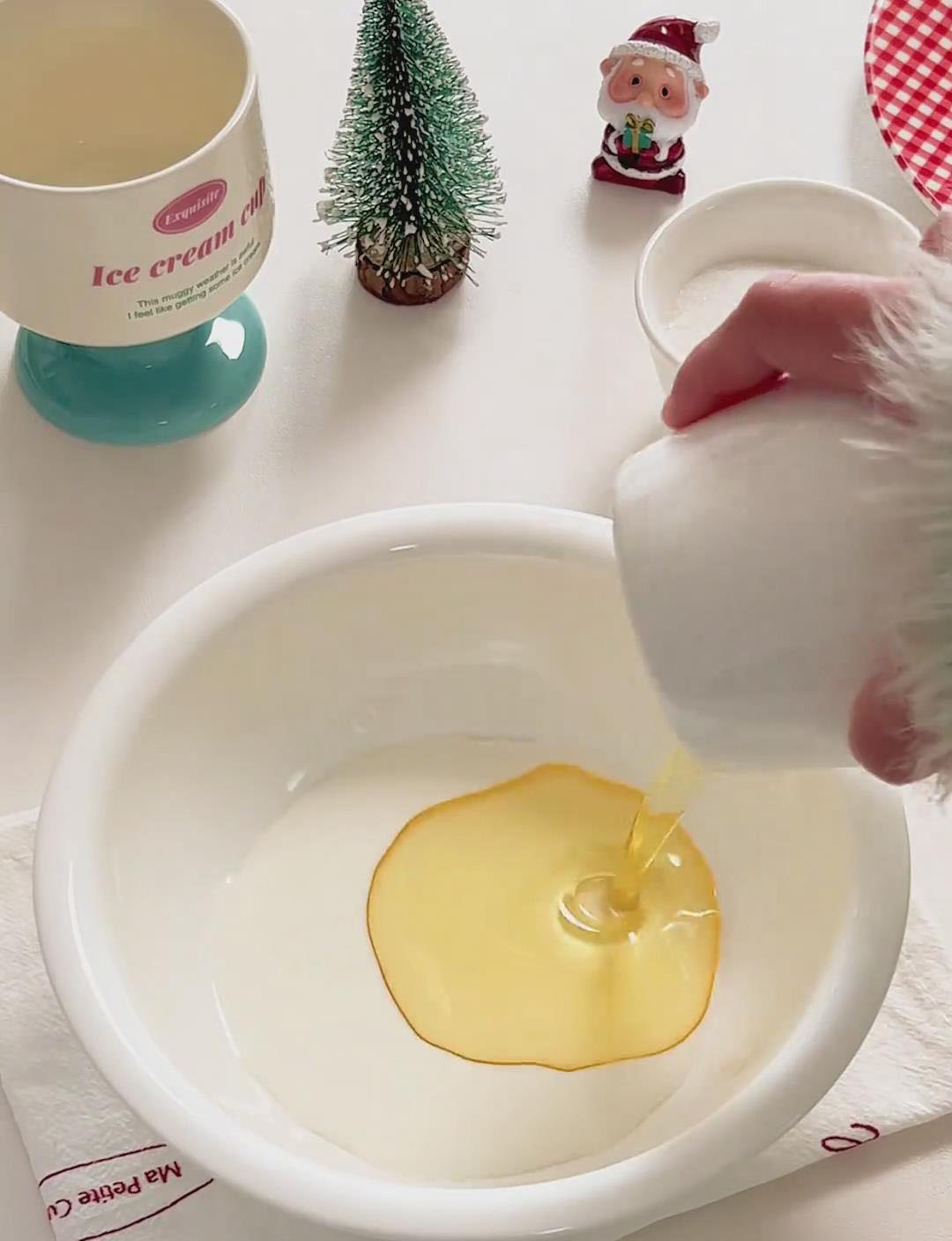 combine 45 ml milk and 35 ml corn oil