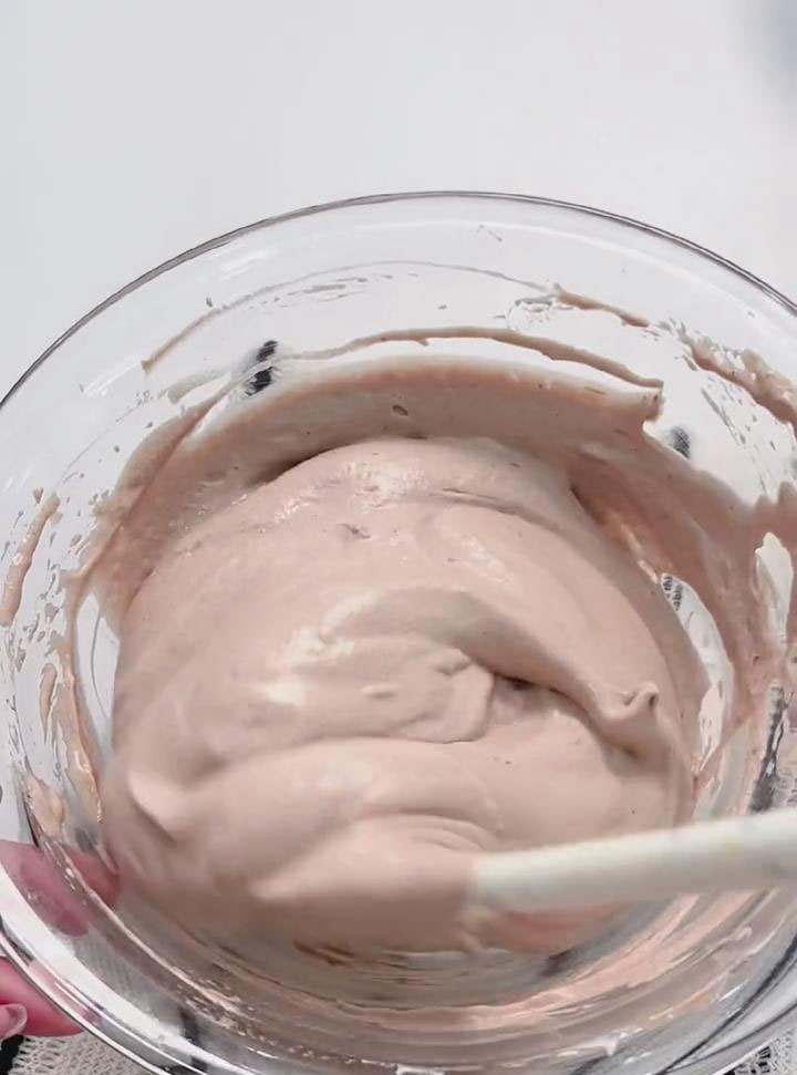 continue folding until fully combined with no white streaks