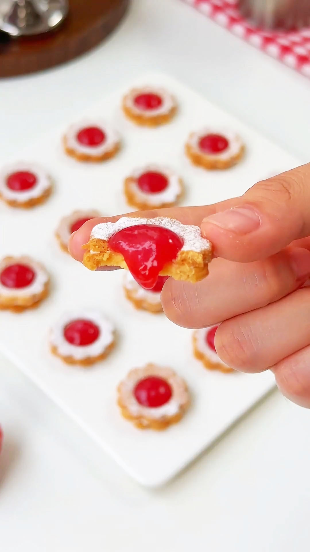 Double Layer Strawberry Jam Cookies (2)