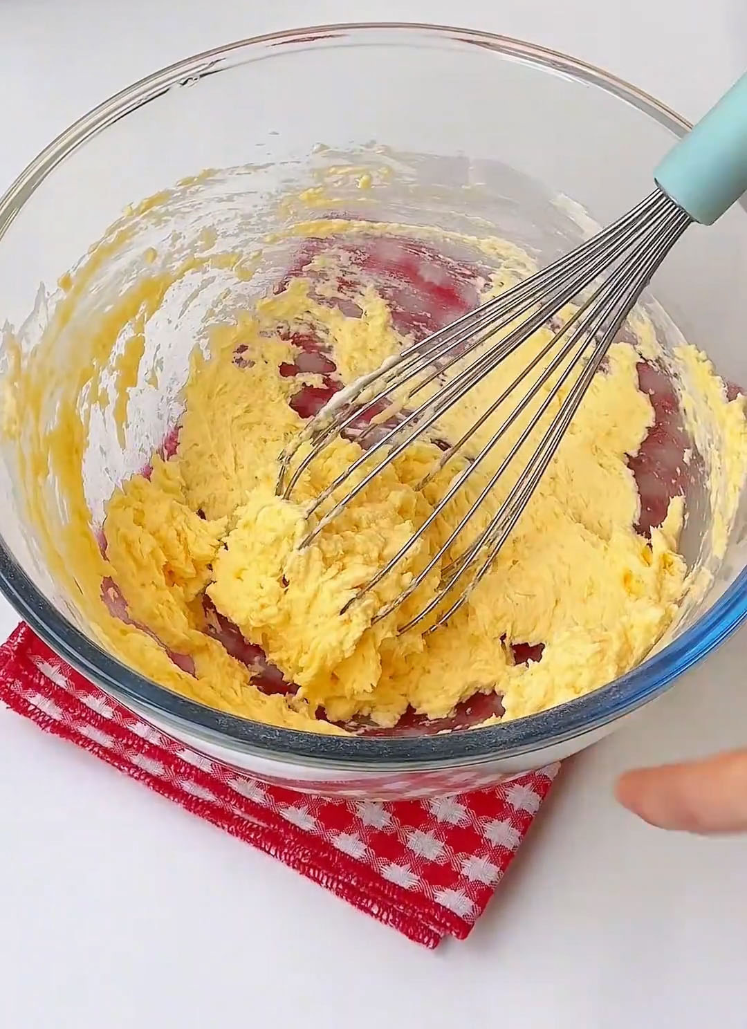 Double Layer Strawberry Jam Cookies step (6)