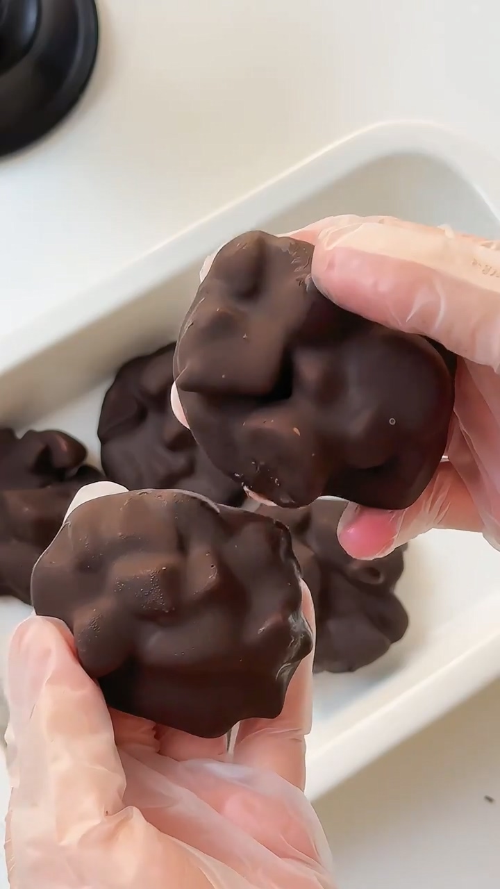 Easy Strawberry Yogurt Clusters (2)