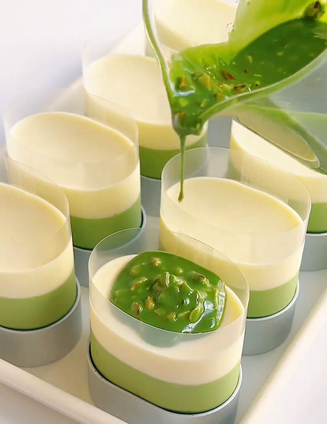 Pour the topping evenly over the set cheesecake