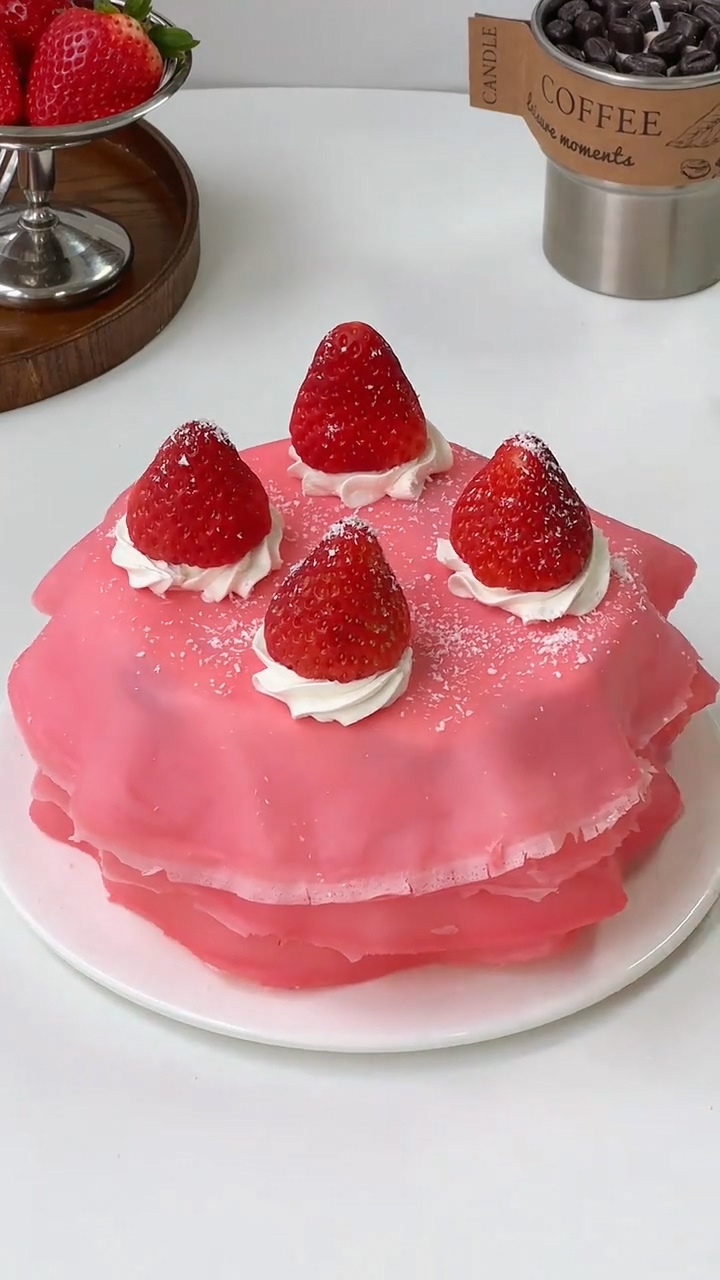 Strawberry Mille Crepe Cake (2)