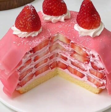 Strawberry Mille Crepe Cake (3)