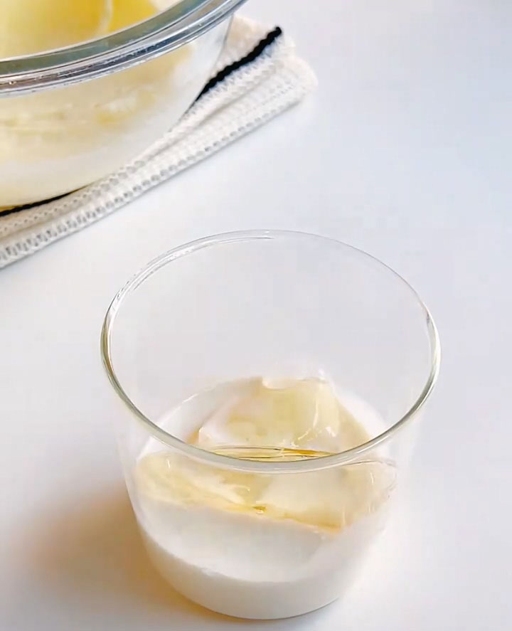 Add the softened gelatin