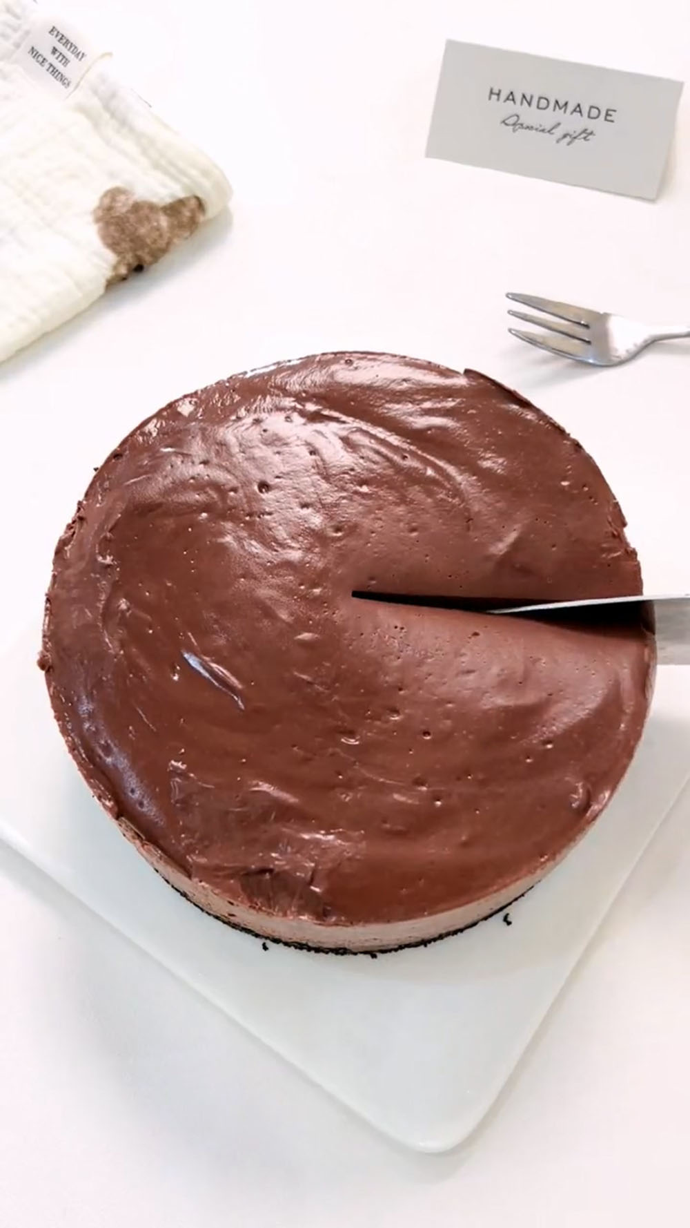 Chocolate Mousse Cake (1)
