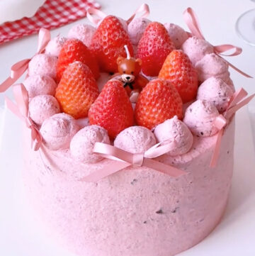 Strawberry Oreo Cream Cake (2)