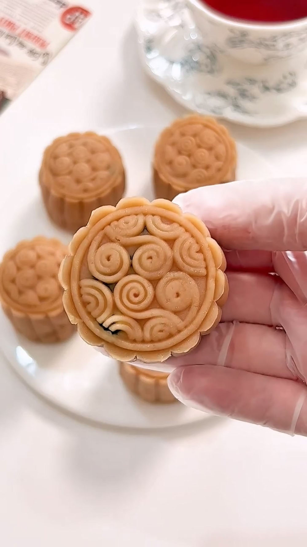 Earl Grey Snow Skin Mooncakes (2)