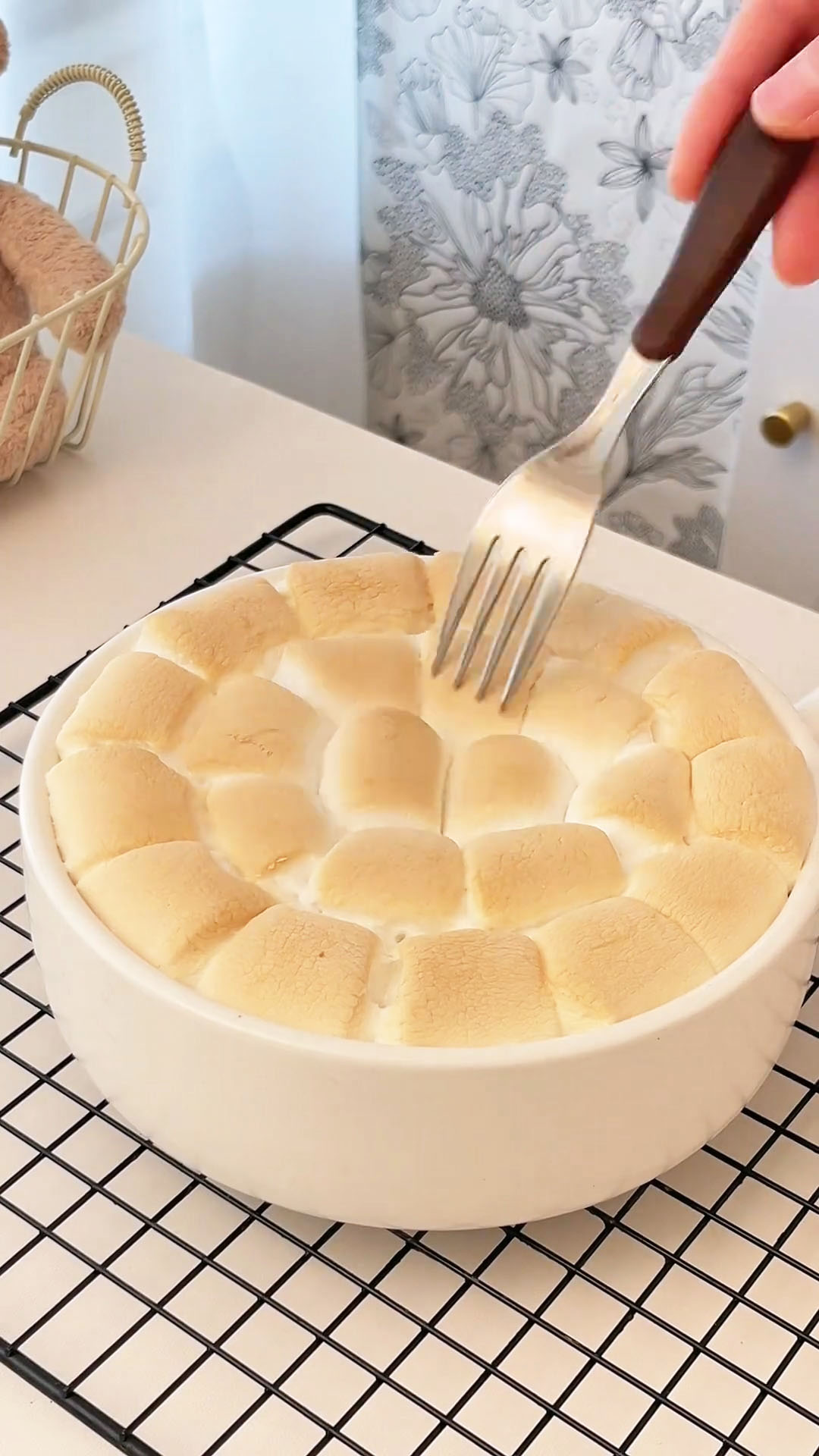 Easy Marshmallow Brownies (1)