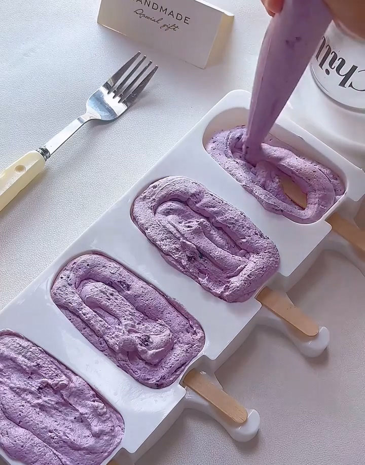 Continue filling each mold with the remaining mixture