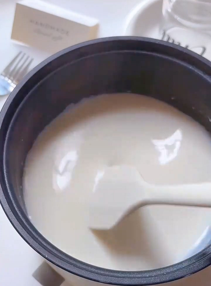 Cook the mixture while stirring continuously with a spatula or whisk