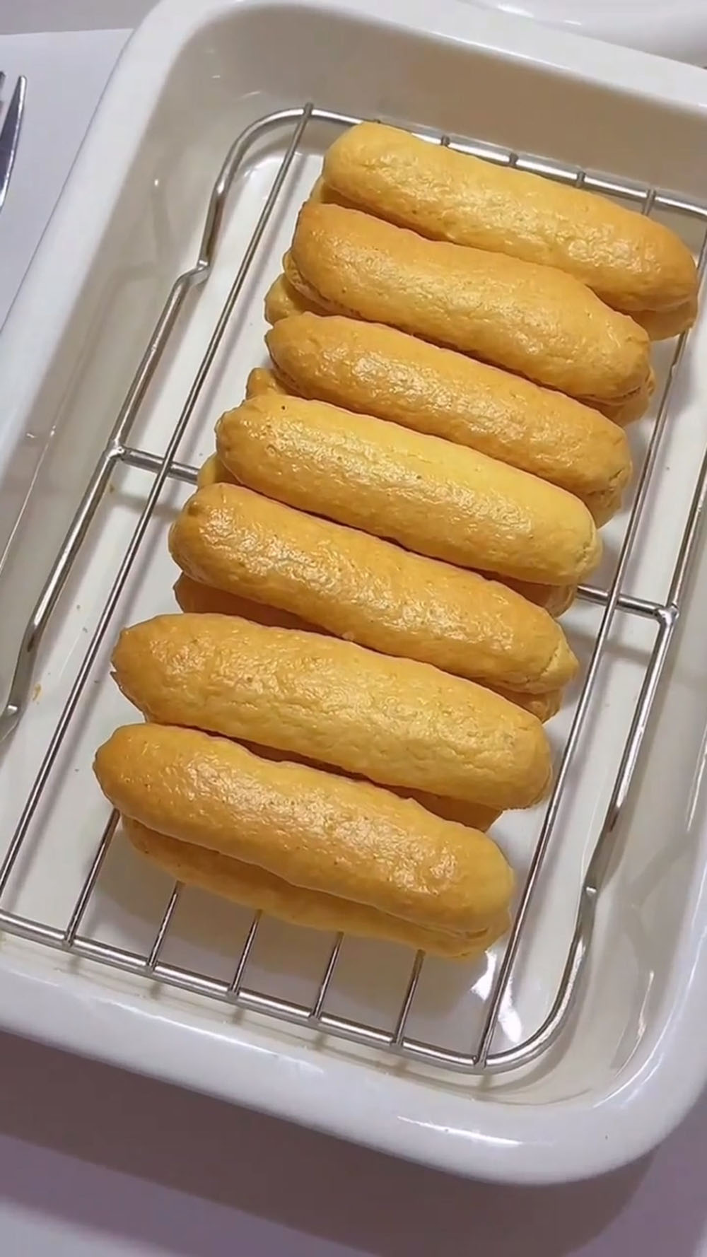 Easy Homemade Ladyfingers (1)