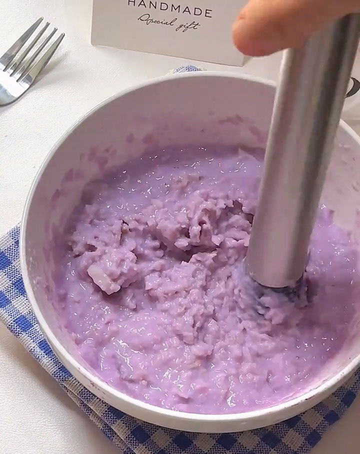 Mash everything together into a smooth, uniform paste