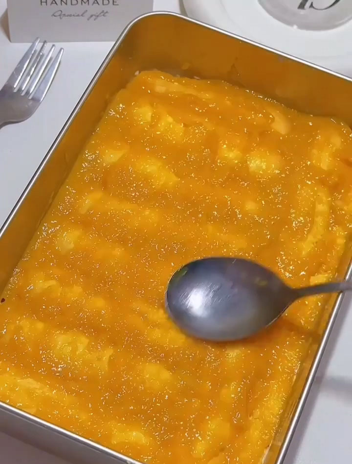 Spread a generous, even layer of mango jam