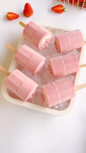 Strawberry Yogurt Ice Cream Pops (Healthy & Refreshing!) (1)