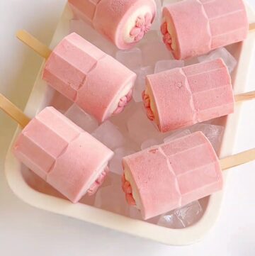Strawberry Yogurt Ice Cream Pops (Healthy & Refreshing!) (1)