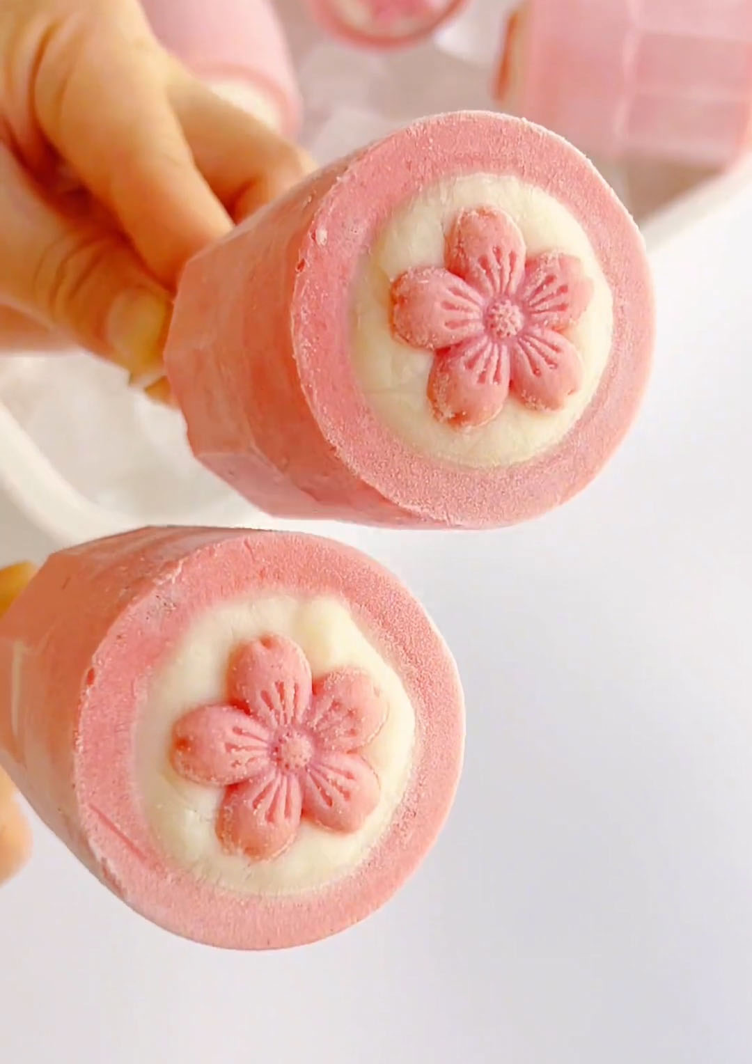 Strawberry Yogurt Ice Cream Pops (Healthy & Refreshing!) (3)