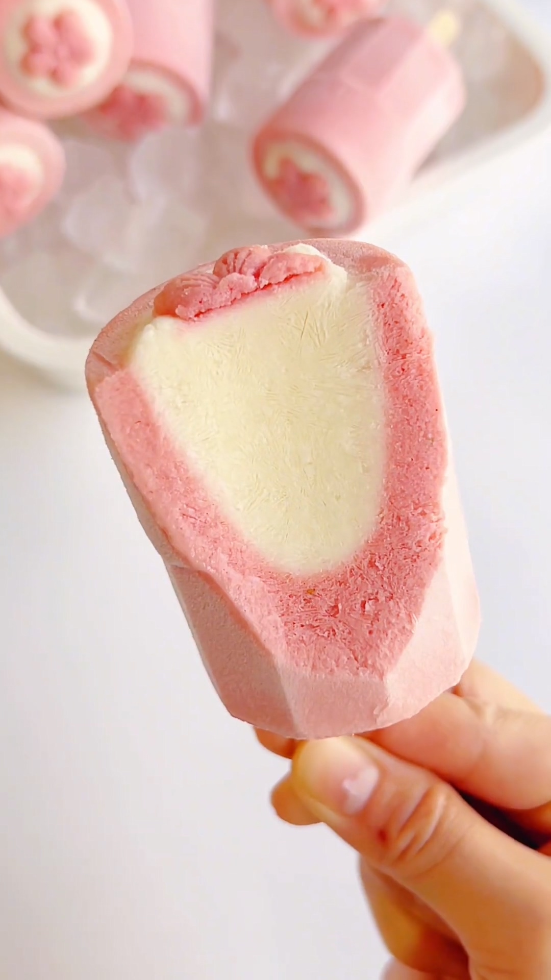 Strawberry Yogurt Ice Cream Pops (Healthy & Refreshing!) (4)